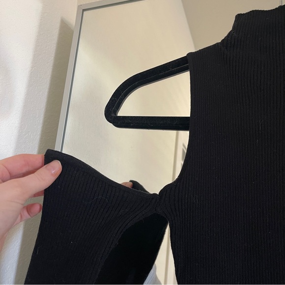 Mock neck sweater bodysuit - Picture 3 of 4